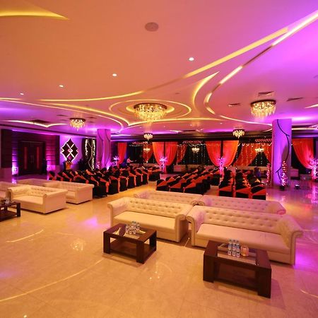 Hotel Prince Viraj จาบัลปูร์ ภายนอก รูปภาพ