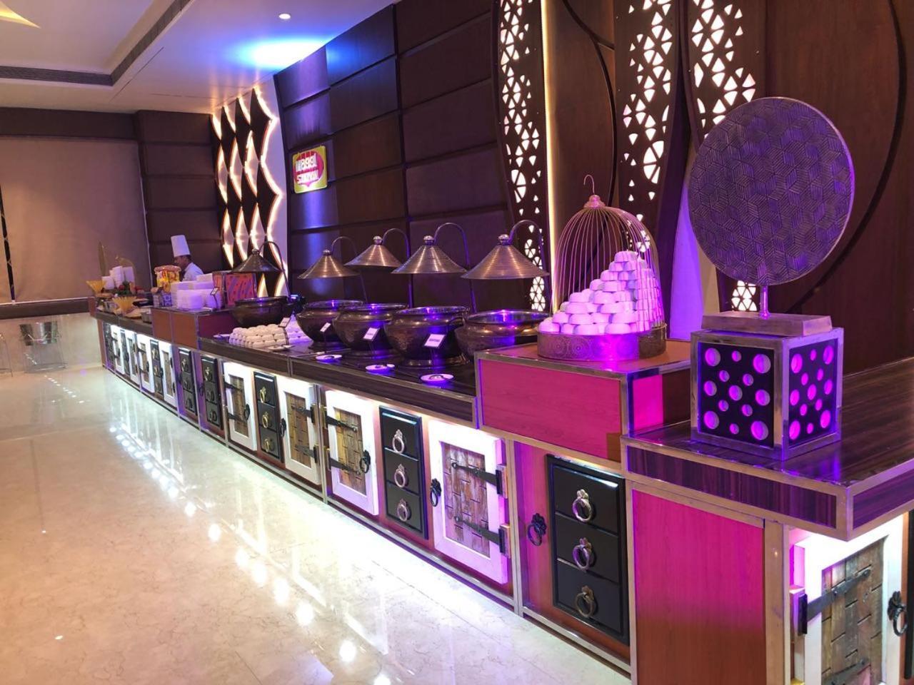Hotel Prince Viraj จาบัลปูร์ ภายนอก รูปภาพ