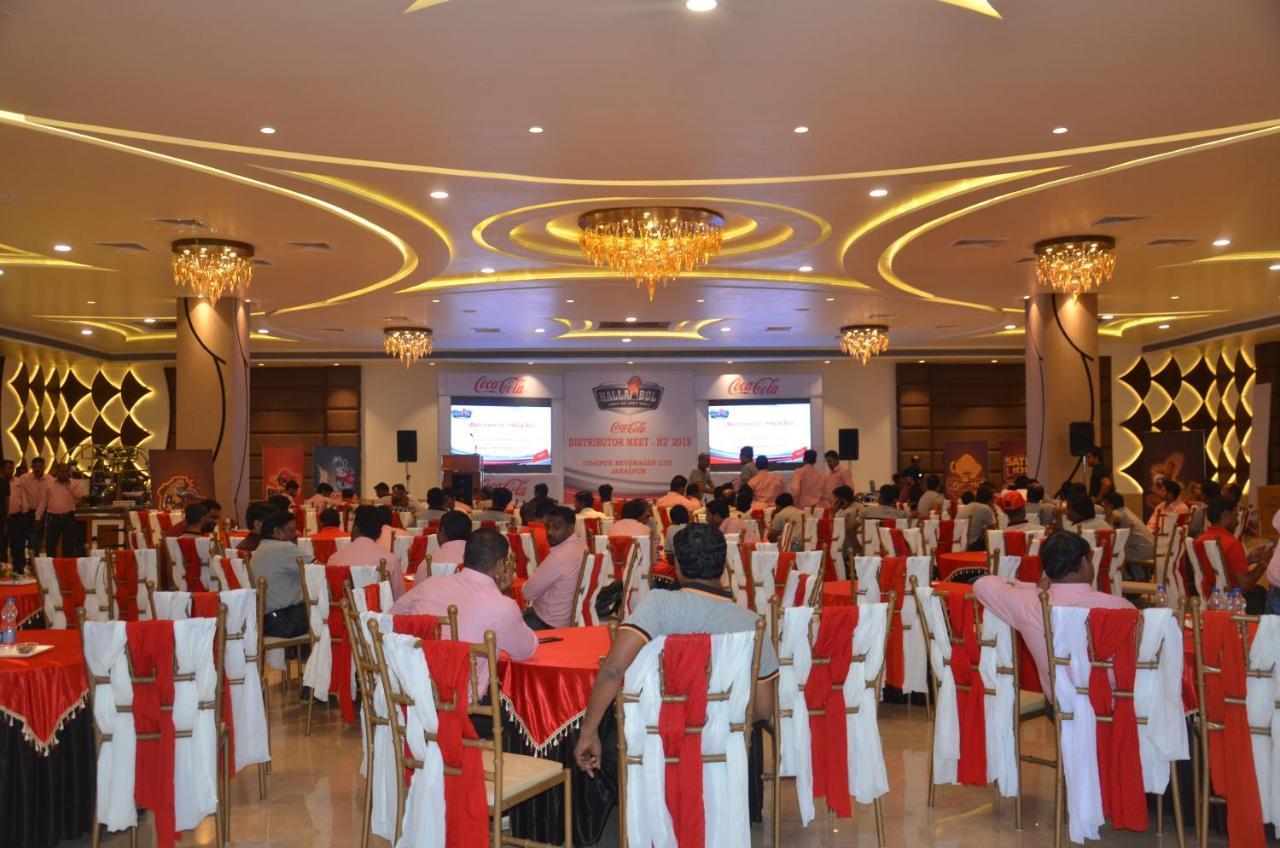 Hotel Prince Viraj จาบัลปูร์ ภายนอก รูปภาพ